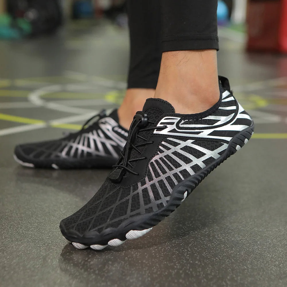 FLEXIBLE MESH AQUA SHOES FOR MEN