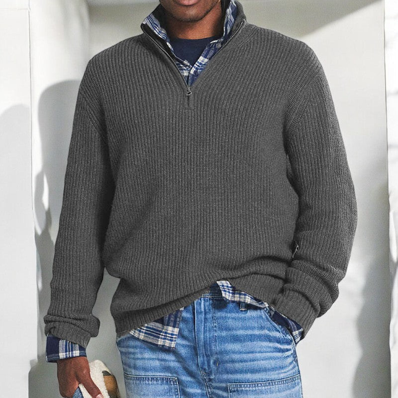 MINIMALIST HALF-ZIP SWEATER FOR MEN